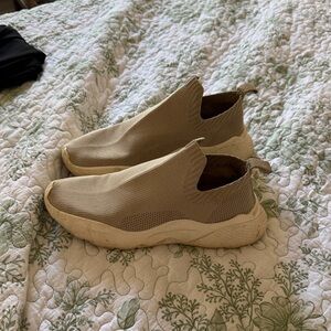 H&M Tan Slip-On Sneakers